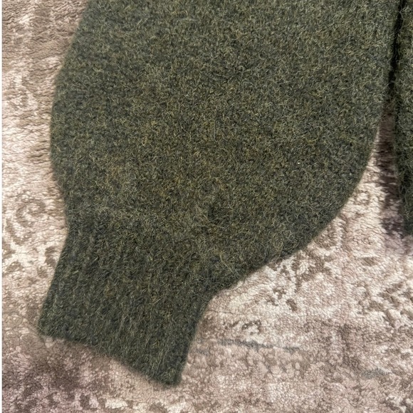 NEW JASON WU Wool Blend Green V Neck Balloon Sleeve Sweater Large - Picture 6 of 12